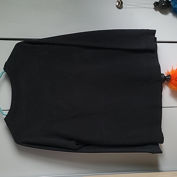 Nike black sweatshirt with pockets - Picture 4 of 4